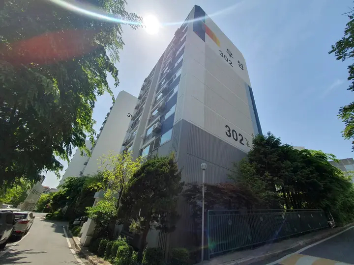 302동 측면